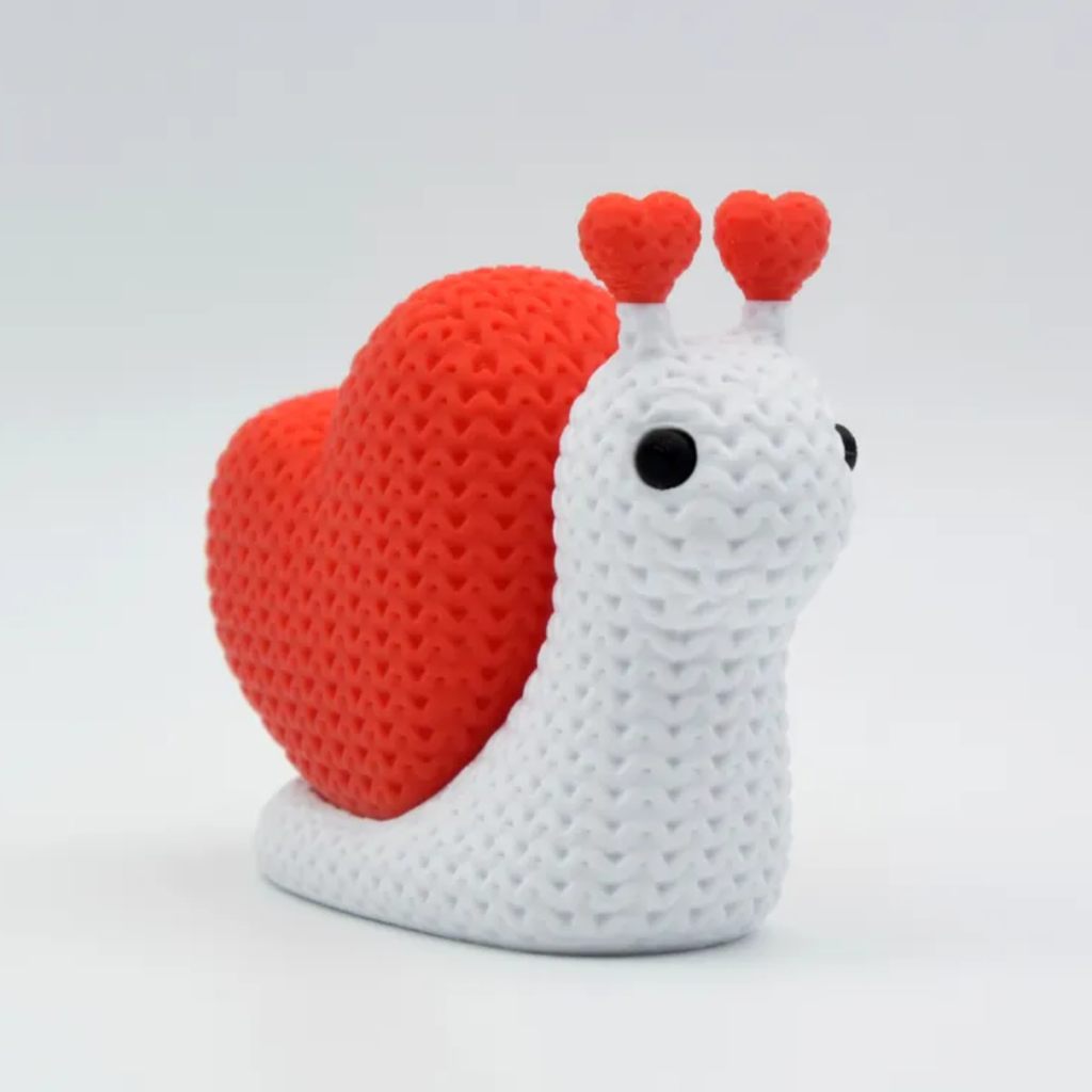 Knitted Love Snail